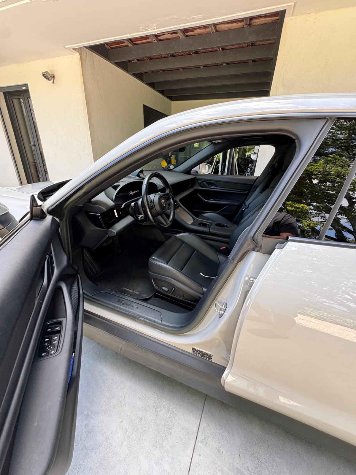 Porsche Taycan - photo 3