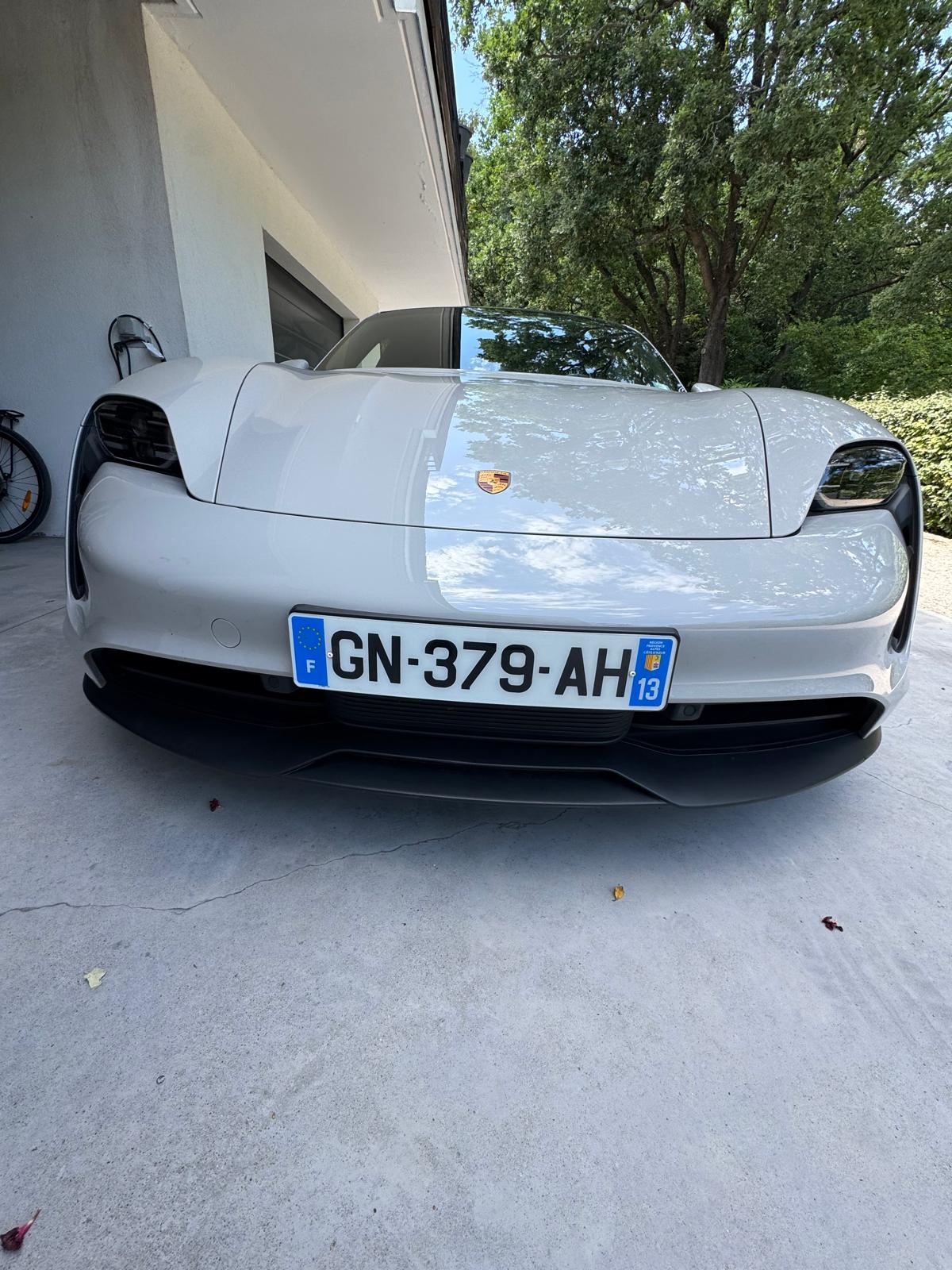 Porsche Taycan - photo 4