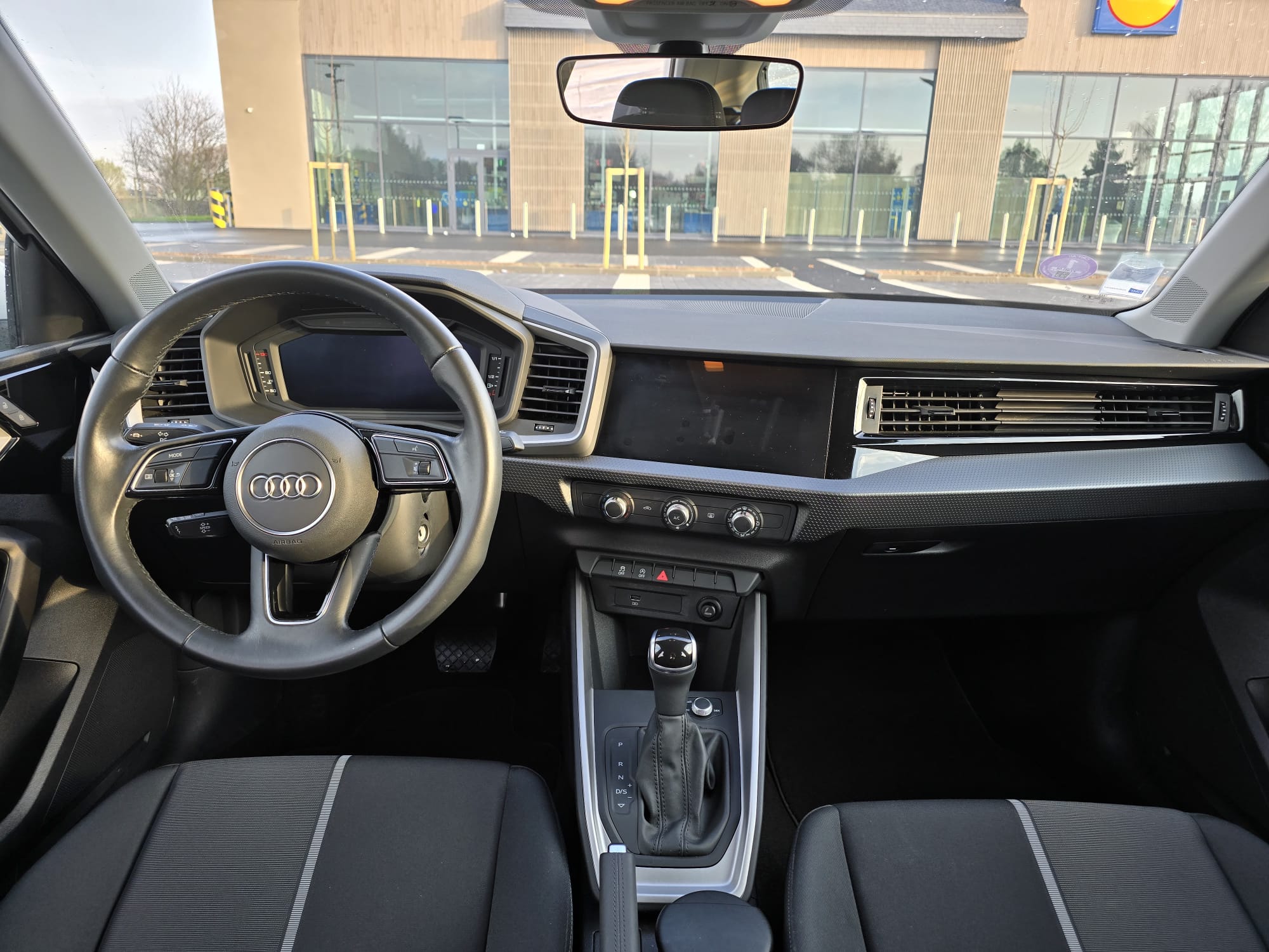 Audi A1 - photo 12
