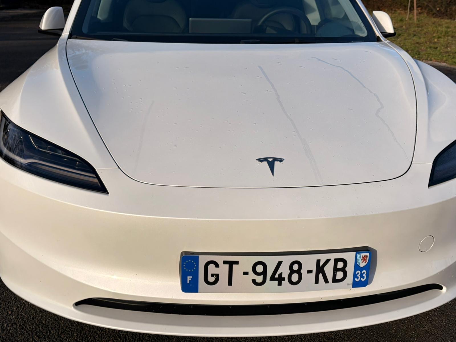 Tesla Modèle 3 - photo 2