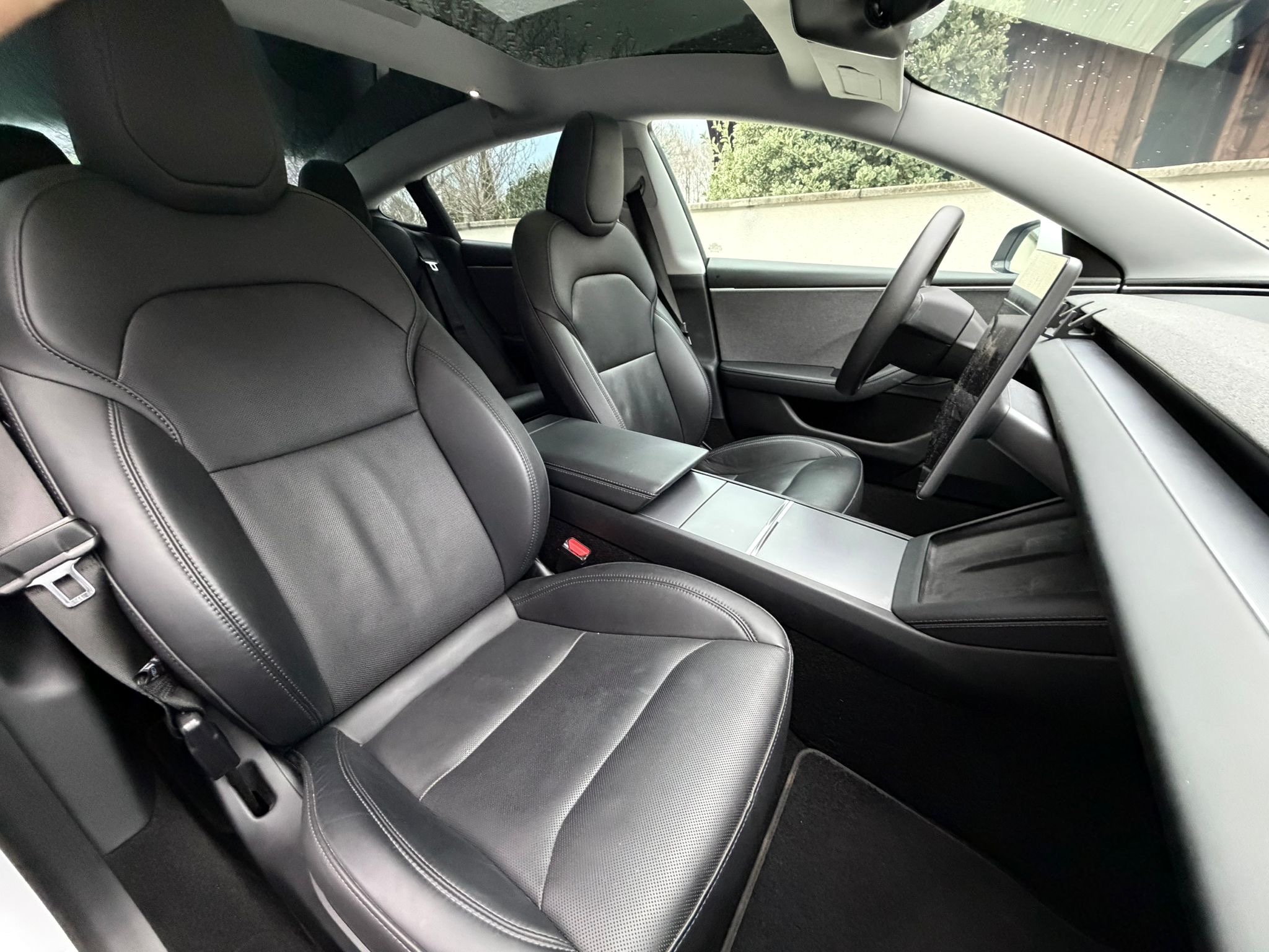 Tesla Modèle 3 - photo 19