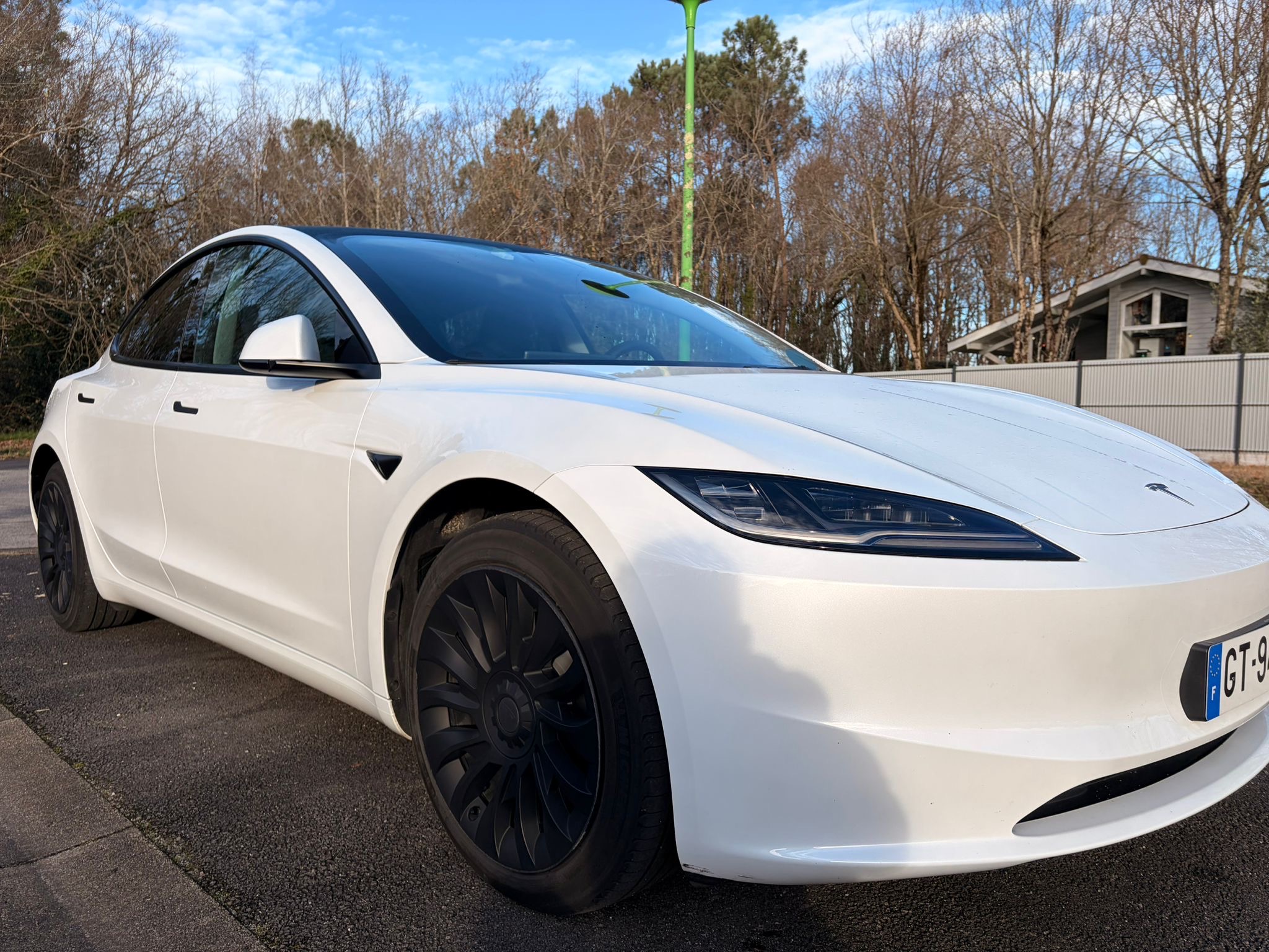 Tesla Modèle 3 - photo 24