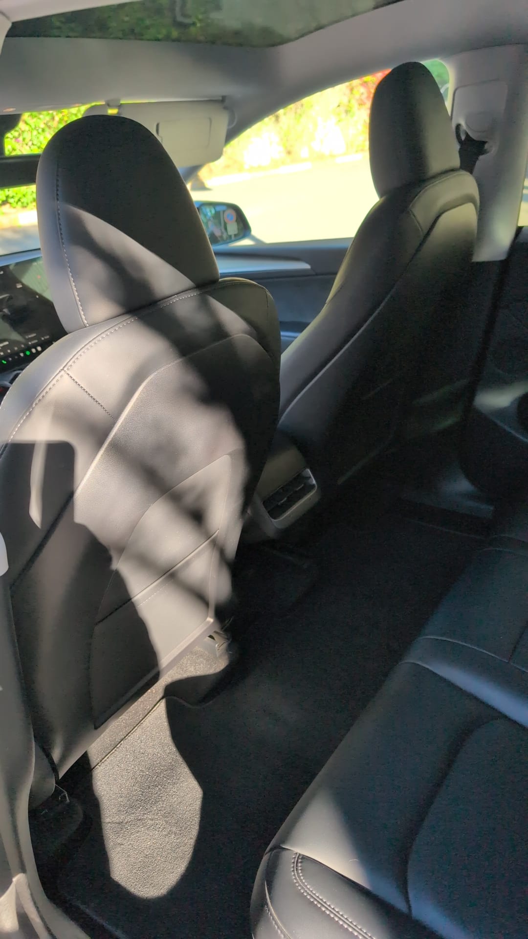 Tesla Model Y - photo 12