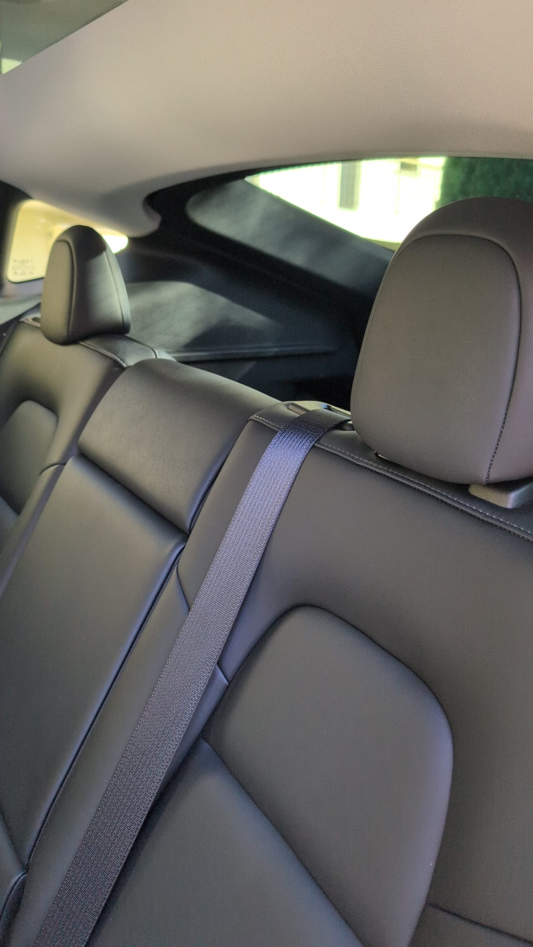 Tesla Model Y - photo 14