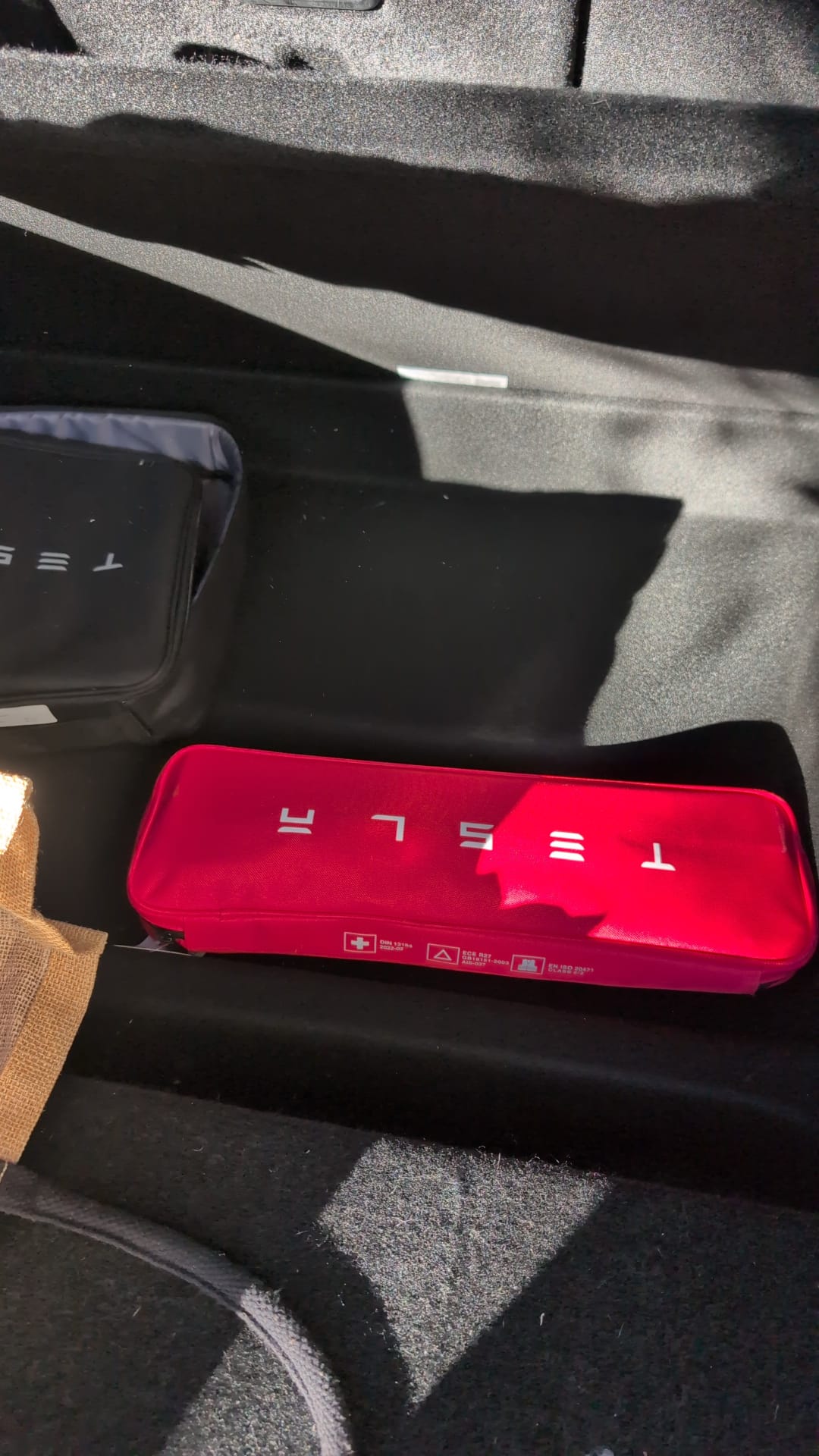 Tesla Model Y - photo 17