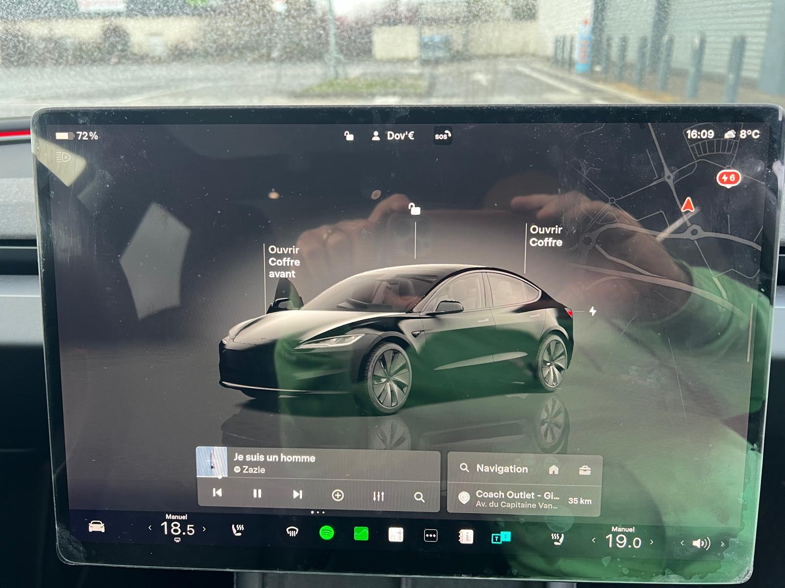 TESLA MODEL 3 - photo 14