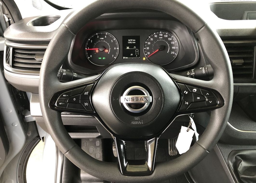 Nissan Primastar - photo 11