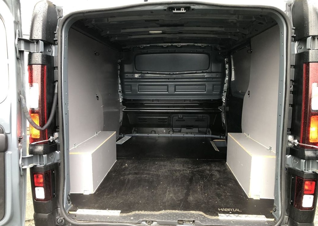 Nissan Primastar - photo 12
