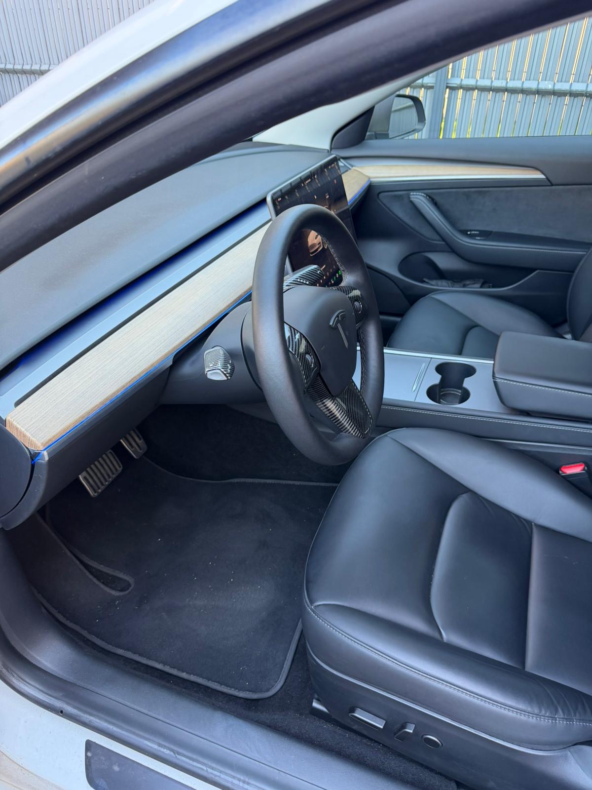 Tesla Modèle 3 - photo 15