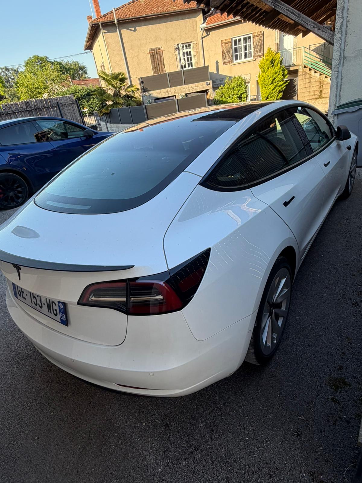 Tesla Modèle 3 - photo 23