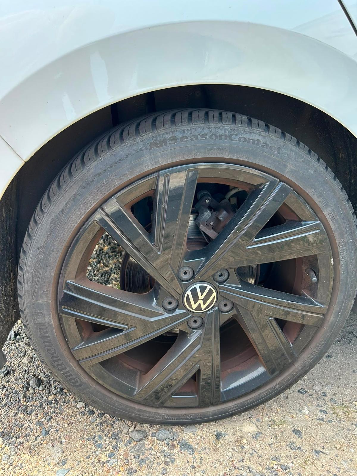 Volkswagen Golf - photo 9