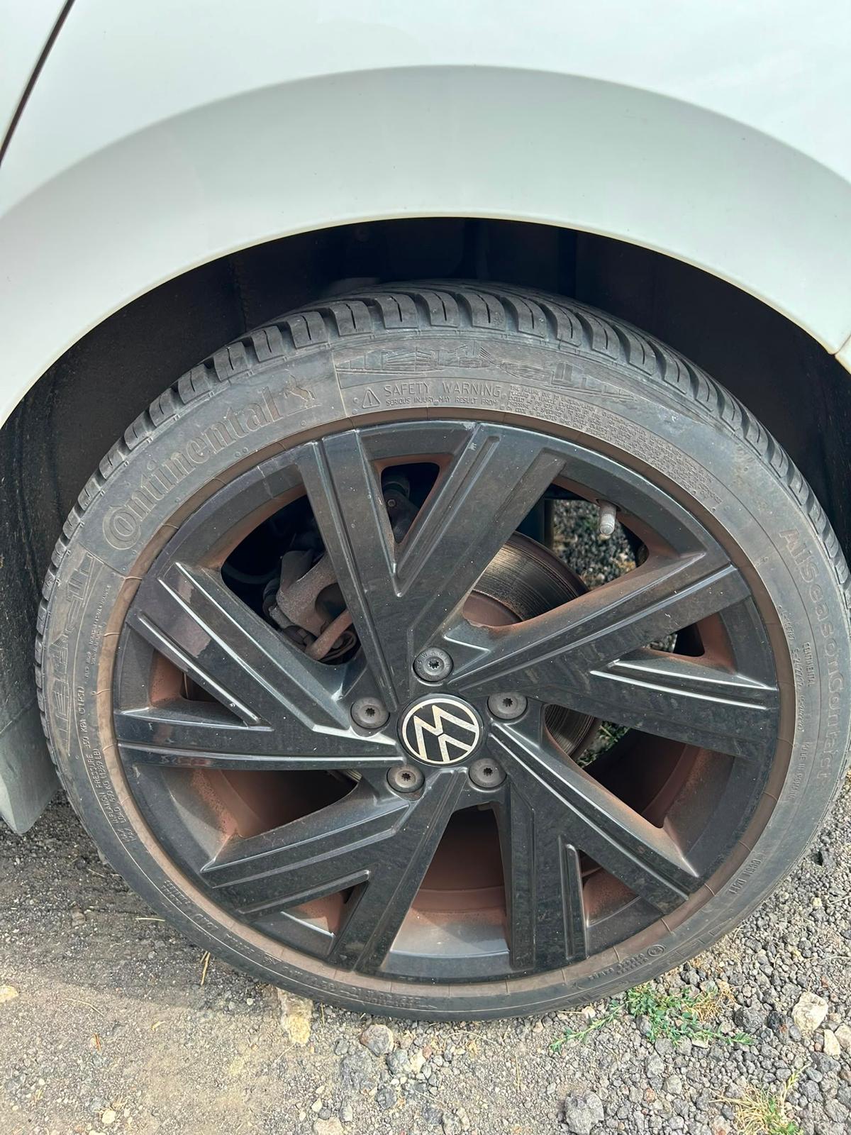 Volkswagen Golf - photo 10